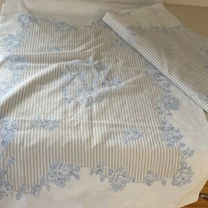 Set of 2 standard size pillowcases